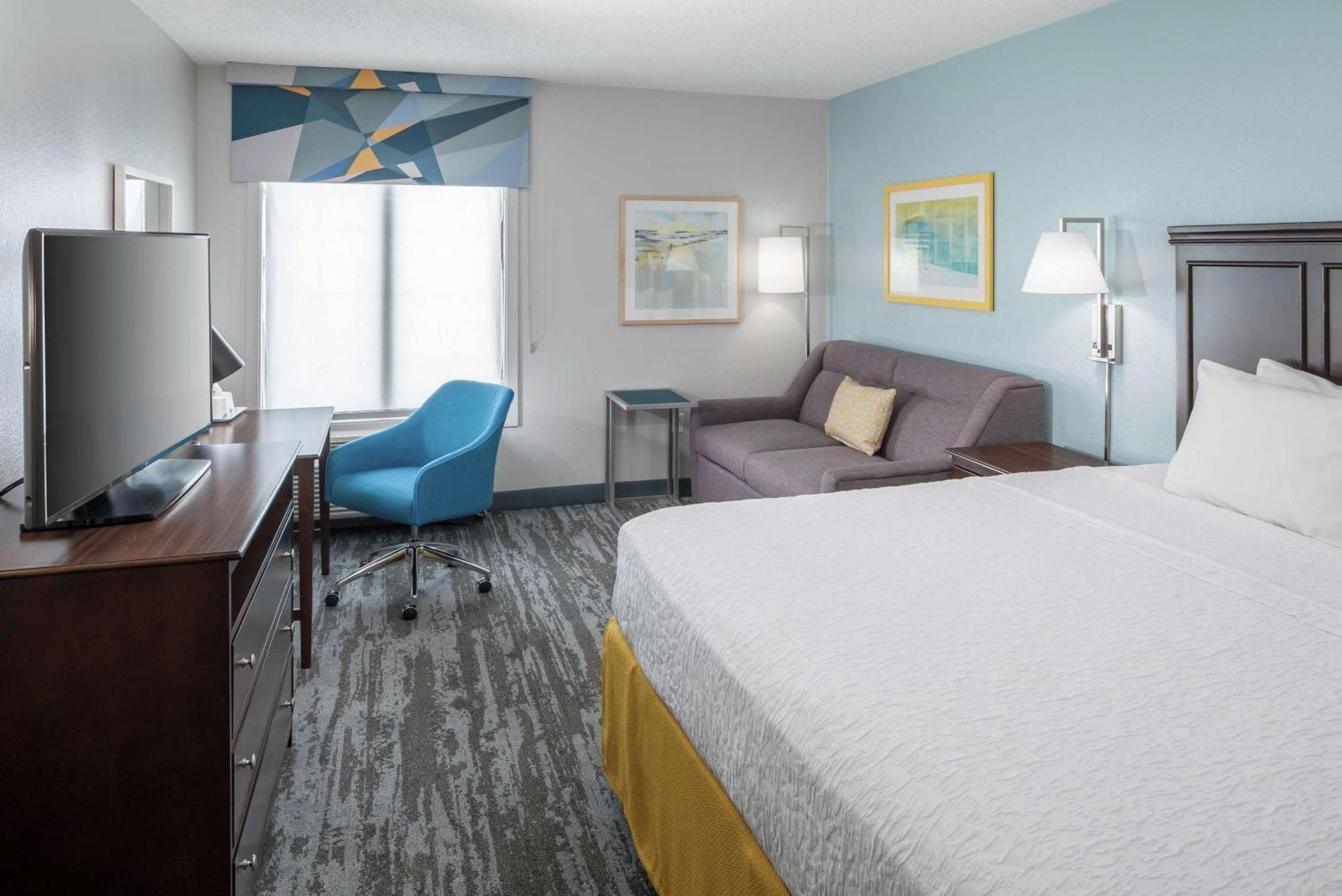 Hampton Inn & Suites Miami-Doral Dolphin Mall Exterior photo
